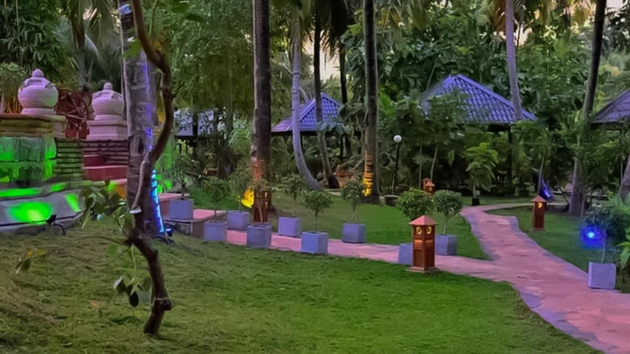 Silver Crown Nature Resort Kombichankulama 外观 照片
