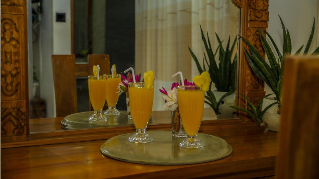 Silver Crown Nature Resort Kombichankulama 外观 照片