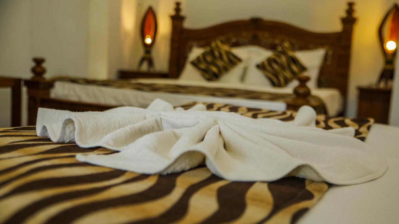 Silver Crown Nature Resort Kombichankulama 外观 照片
