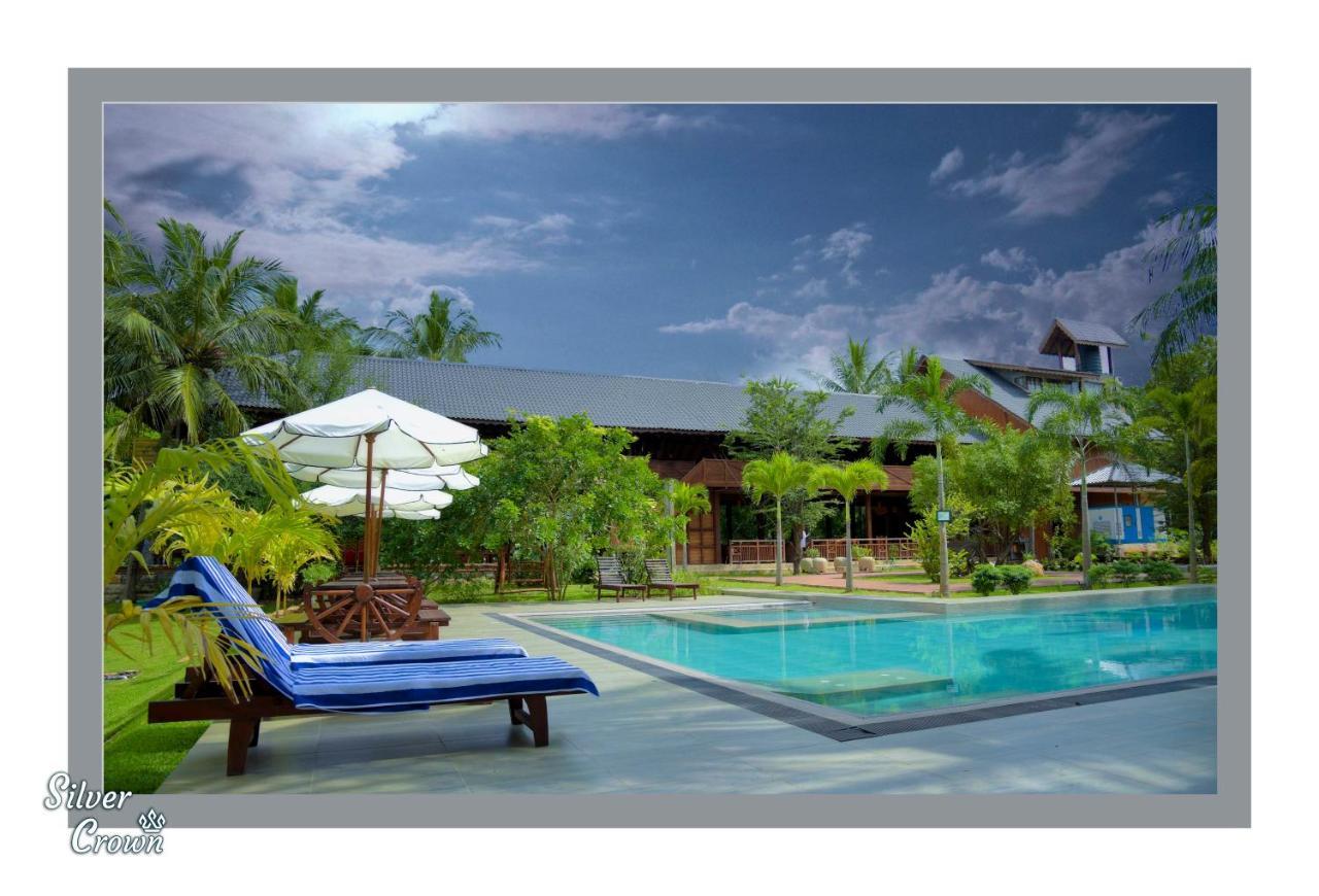 Silver Crown Nature Resort Kombichankulama 外观 照片